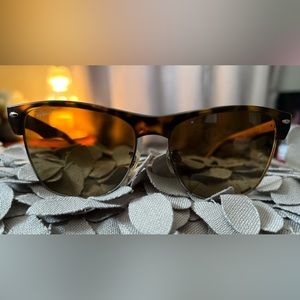 Ray-Ban Clubmaster Polarized Sunglasses - GREAT CONDITION & Case Included